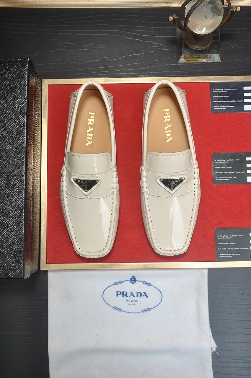 Men's Men's Shoes💰420💶【PRADA】 (High-end Niuli) New 🍀PRADA - Prada Doudou Shoes! Made of imported original cowhide, the inner top layer is comfortable cowhide lining! Original wear-resistant rubber outsole! High quality products! Code number 38-45 (45 customized)